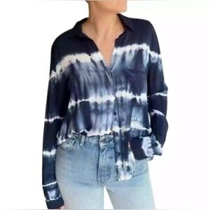 Young Fabulous & Broke Blue Tie Dye Blouse Top Medium